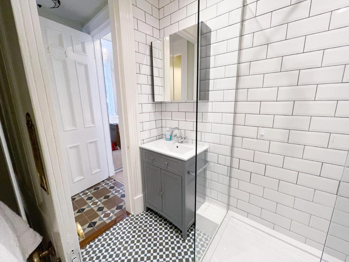 1 Bed Character Filled Glasgow Apartment Luaran gambar